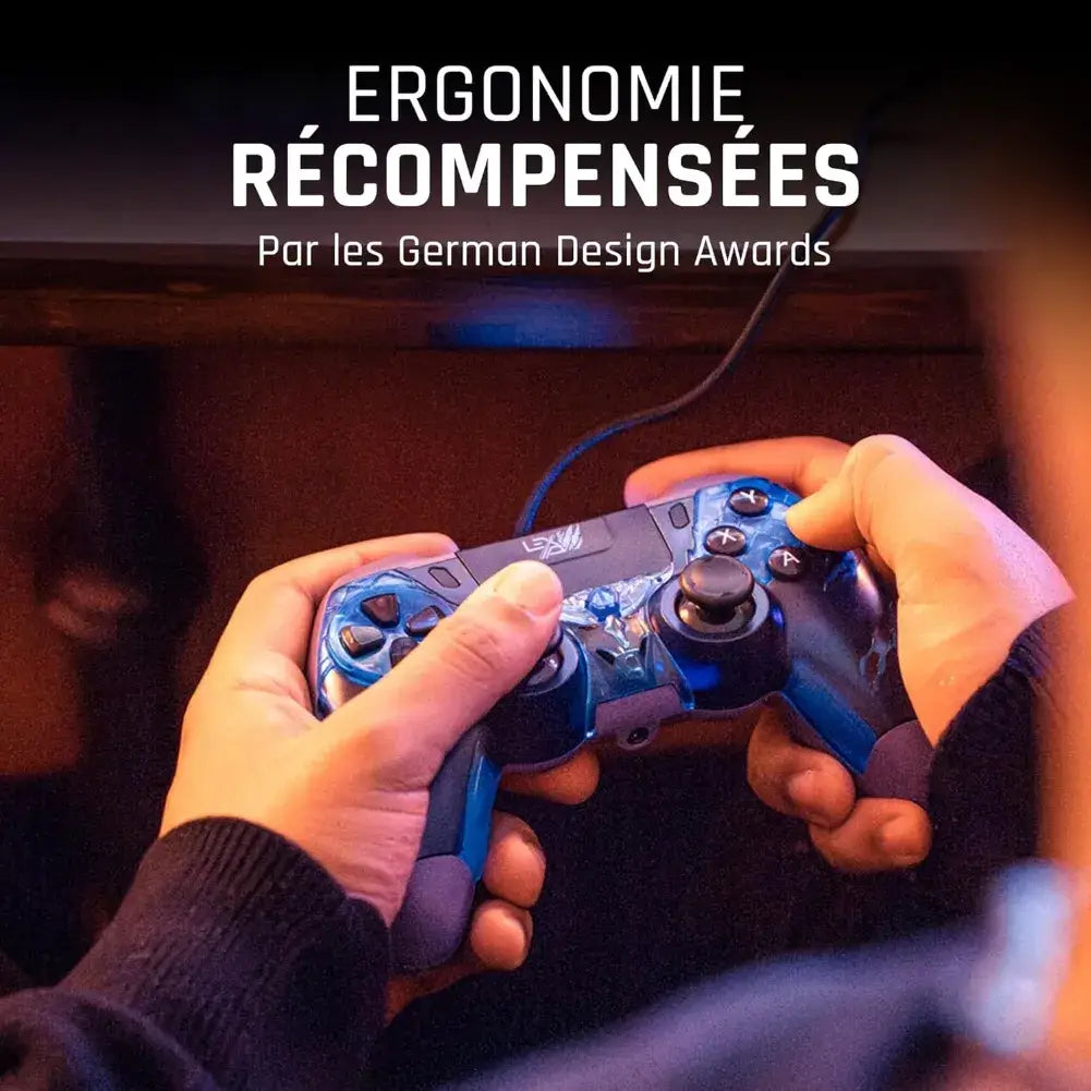 Manette Switch Madara Lexip x Tsume tenue en main