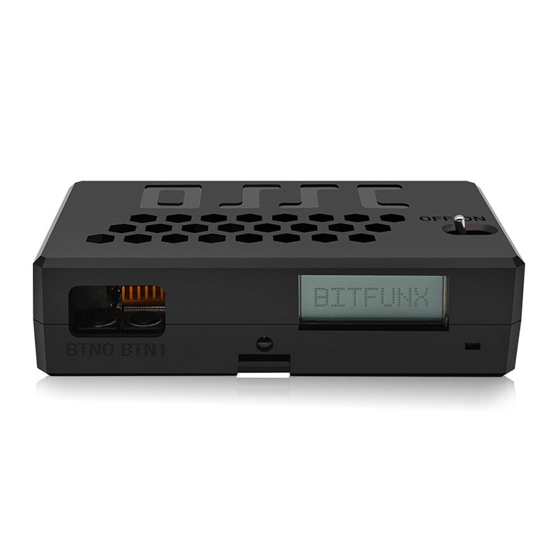 OSSC 1.8 BitFunx von vorne: VGA-Eingang und LCD-Display mit der Anzeige BITFUNX