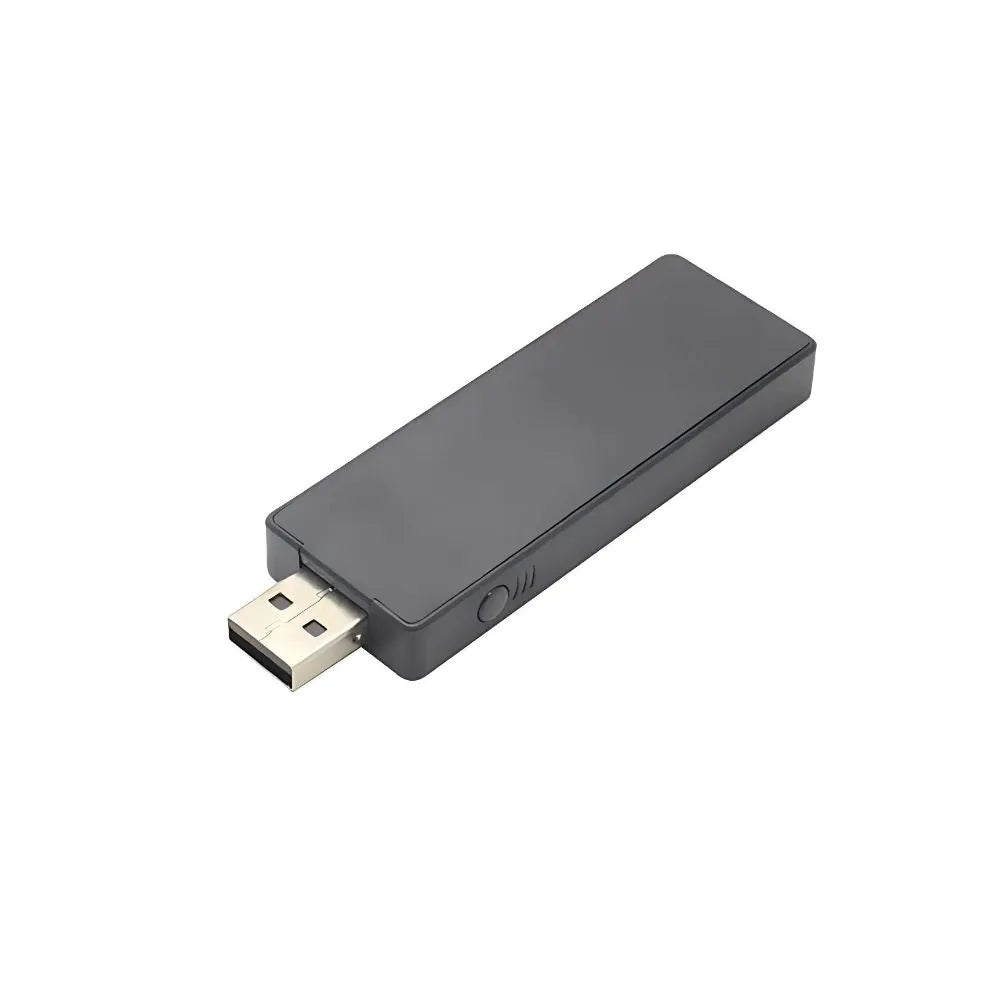 Adaptateur manette Xbox sans fil compact pour connexion facile à PC Windows.
