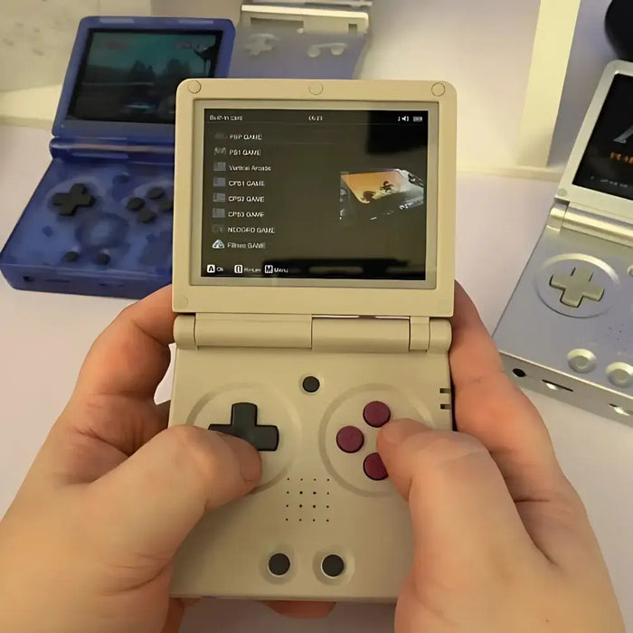 A striking retro design — Anbernic RG35XXSP – Retro Portable Console with IPS Screen