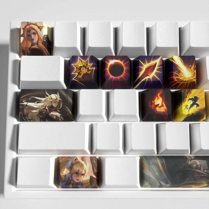 Das Solari-Morgenlicht auf einer hellen Tastatur — Leona-Tastenkappen für mechanische Tastaturen – League of Legends,