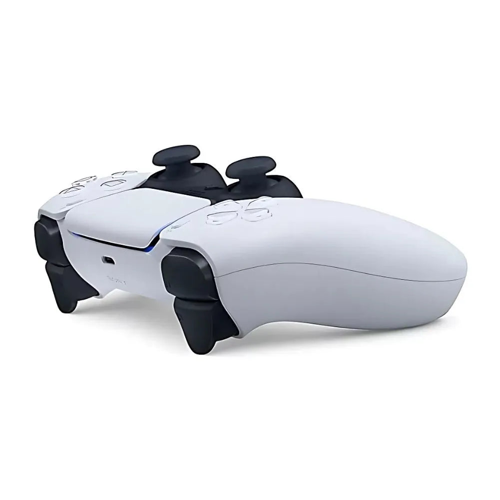 Gros plan latérale de la manette DualSense