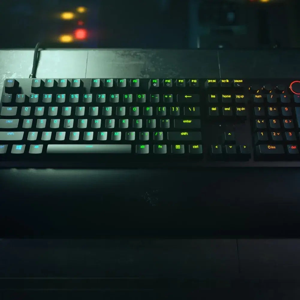 Clavier Razer Huntsman V2 avec molette multimédia