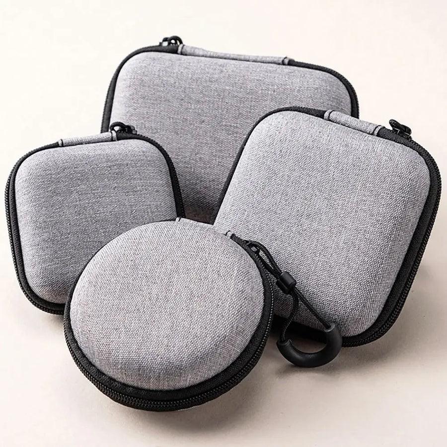 Étui de transport zippé pour console portable rétro, câbles et cartes microSD — visuel 9