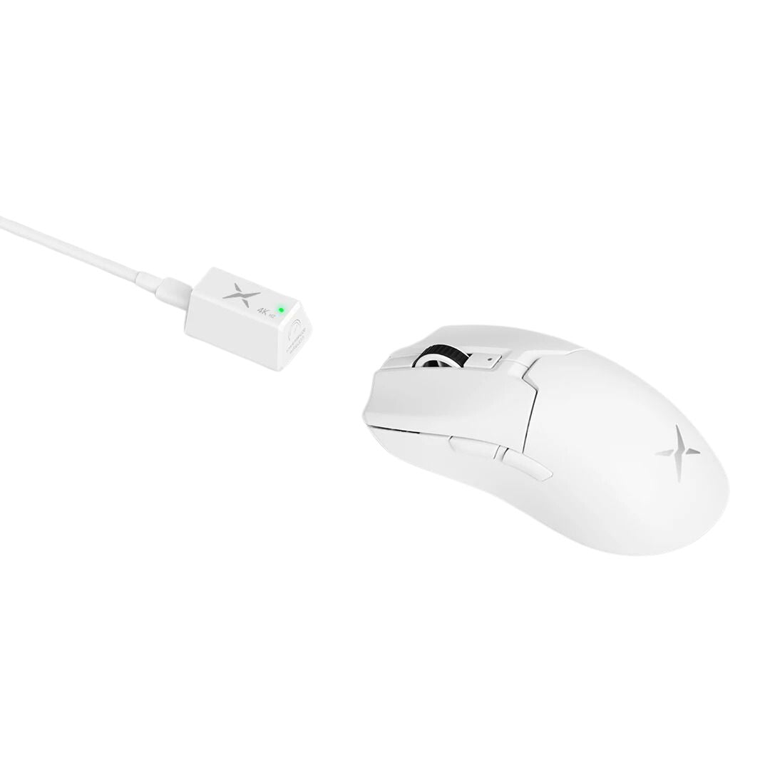 Delux M800 Ultra Wireless Gaming Mouse – Leichtigkeit und Präzision 