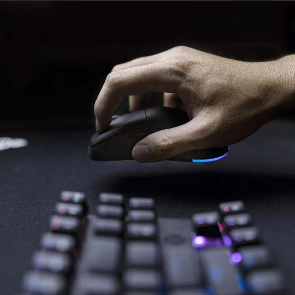 Souris_Gaming_Helios_XD5_Ergonomique