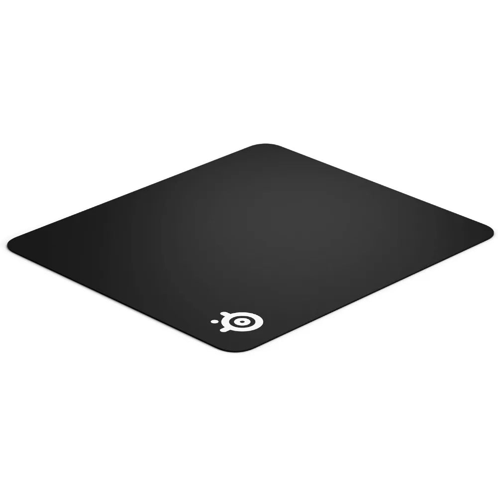 Tapis de souris gaming SteelSeries QcK, surface lisse et antidérapante, idéal pour setups compacts.