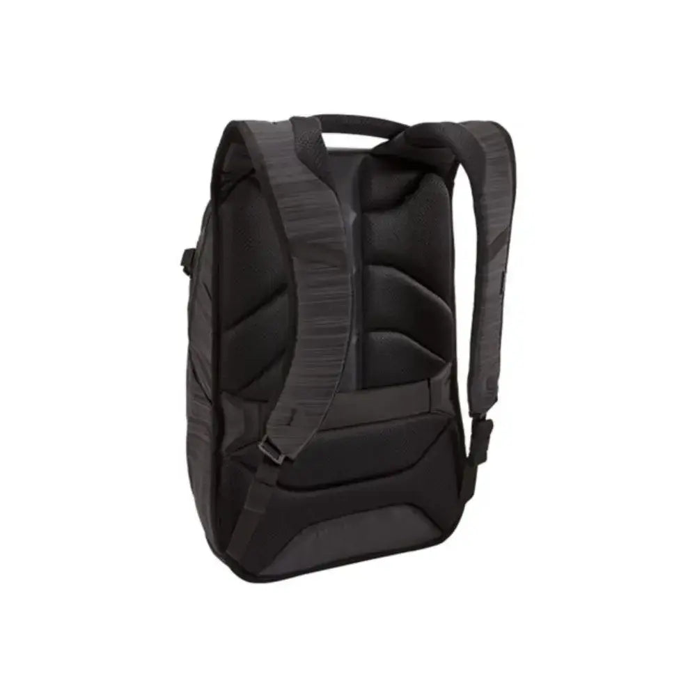 Détails des bretelles ergonomiques et de la poignée rembourrée du Thule Construct 24L

