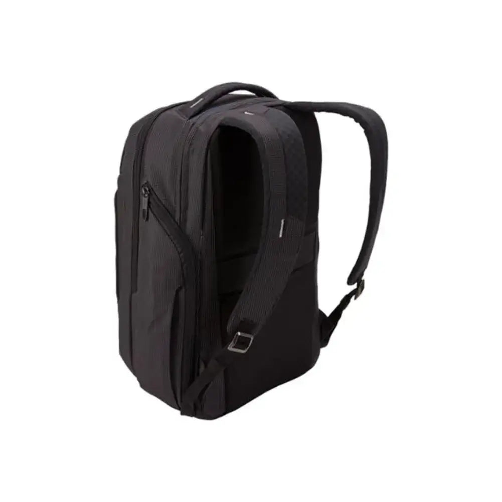 Détails des bretelles ergonomiques et du dos rembourré du Thule Crossover 2