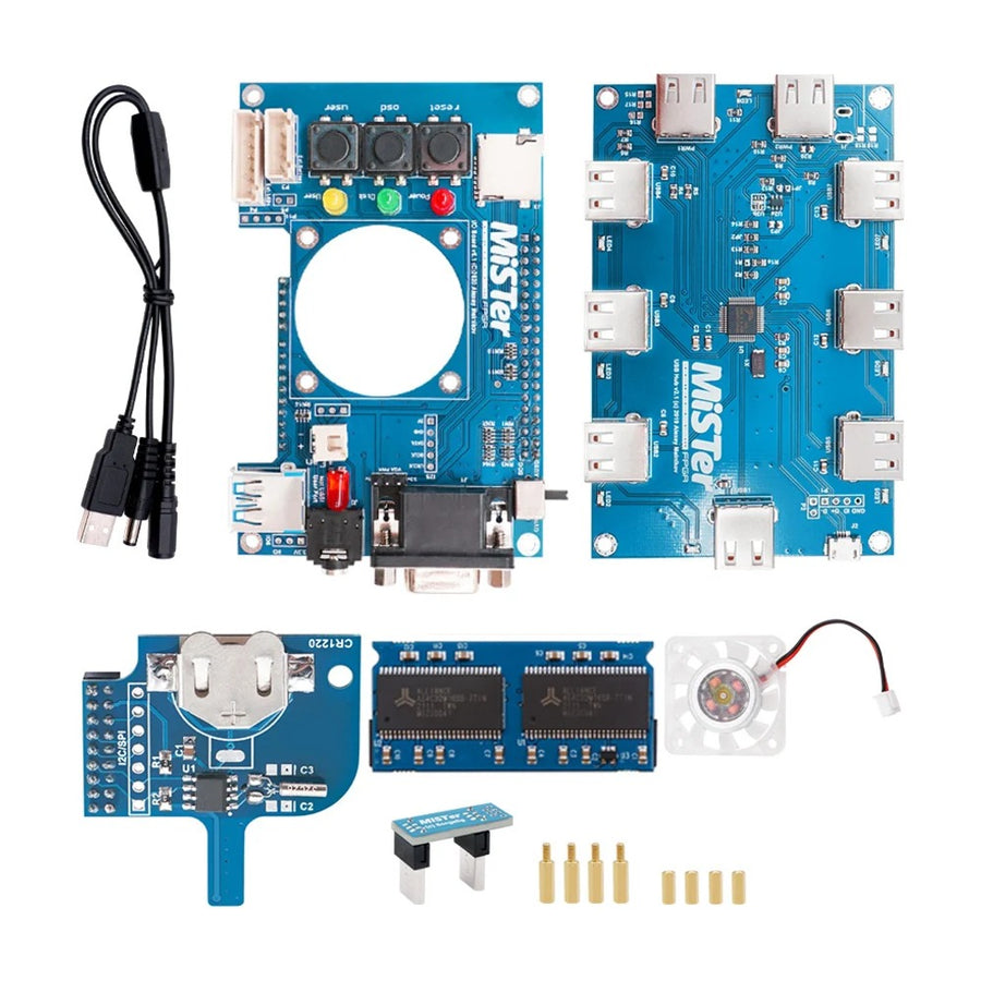 Contenu électronique du kit d'extension MiSTer FPGA : carte d'extension E/S, carte hub USB, module 128 Mo de SDRAM, câble de liaison et visserie