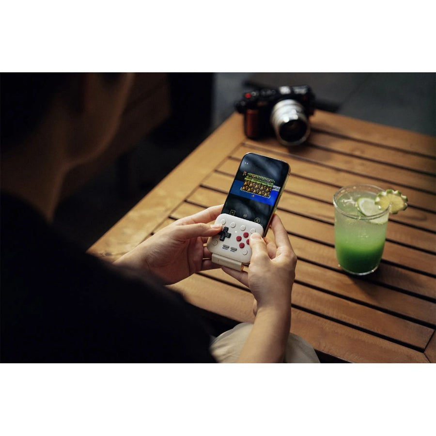Manette 8BitDo FlipPad à rabat pour smartphone, connexion USB-C